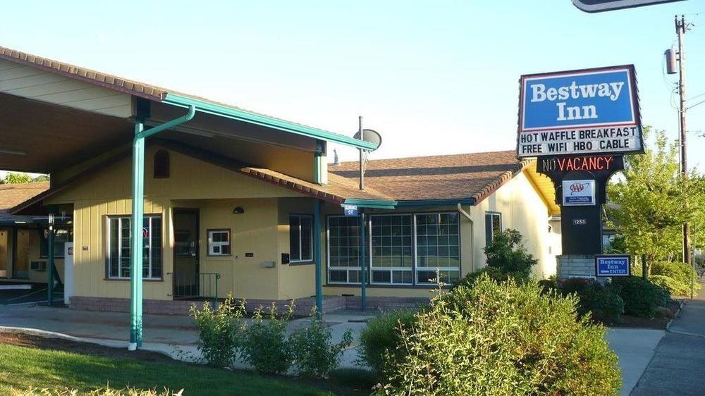 Bestway Inn Grants Pass Eksteriør billede